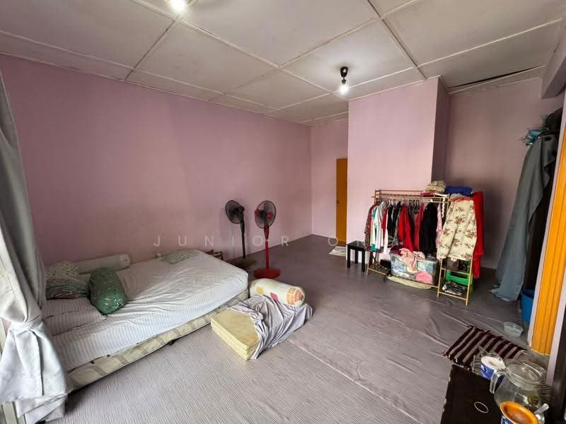 2-storey Terraced House for Sale in Bandar Country Homes (Rawang) - Junior Ong - Bedroom - PropertyGuru.com.my