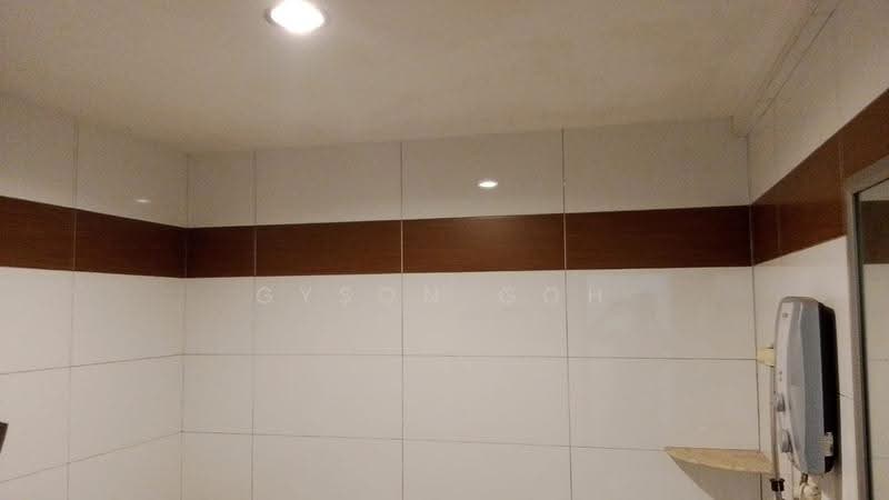 Pangsapuri untuk Disewa di Mutiara Heights - Gyson Goh - Bathroom - PropertyGuru.com.my