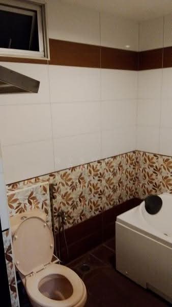 Pangsapuri untuk Disewa di Mutiara Heights - Gyson Goh - Bathroom - PropertyGuru.com.my