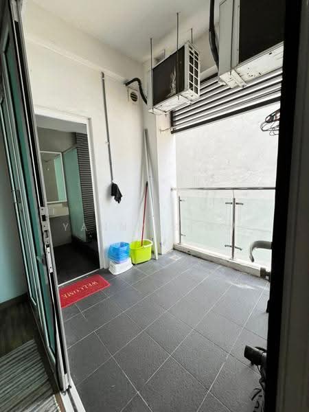Kediaman Servis untuk Dijual di Zen Suites @ Zetapark - Yanny Siow - Balcony - PropertyGuru.com.my