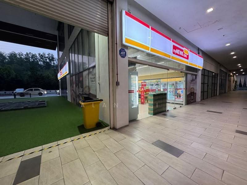 Kediaman Servis untuk Dijual di The Place @ Cyberjaya (Service Residence) - Alan Lai - Exterior - PropertyGuru.com.my