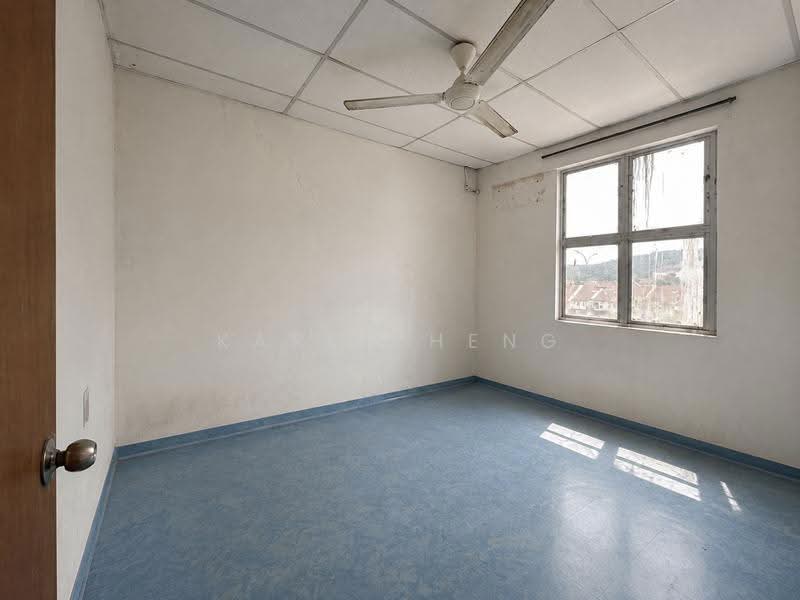 Shop / Office untuk Dijual di Bandar Putra Kulai (Kulai) - Karen Heng - PropertyGuru.com.my