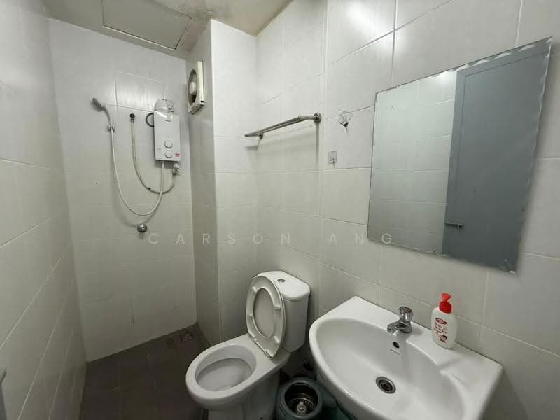 Kondominium untuk Disewa di Kelisa Heights - Carson Ang - Bathroom - PropertyGuru.com.my