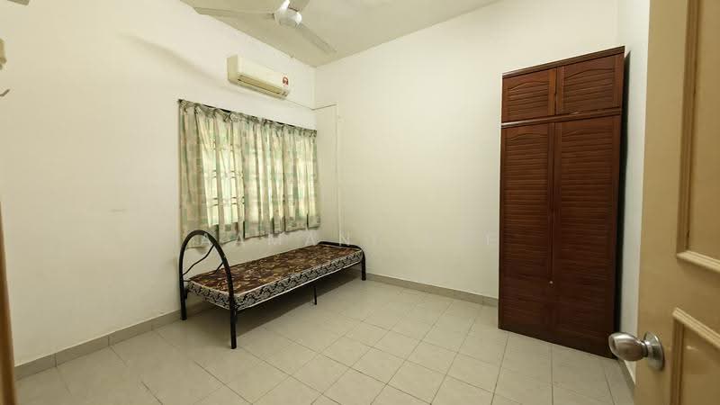 2-storey Terraced House for Rent in Masai (Johor) - Aamani Lee - Bedroom - PropertyGuru.com.my