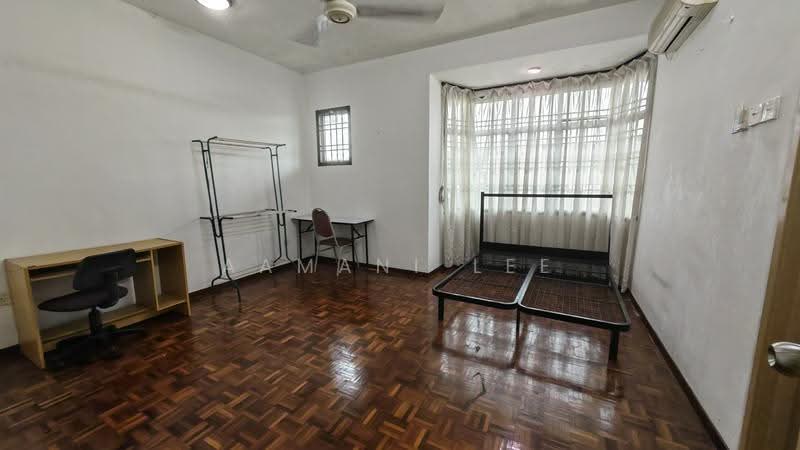 2-storey Terraced House for Rent in Masai (Johor) - Aamani Lee - Bedroom - PropertyGuru.com.my