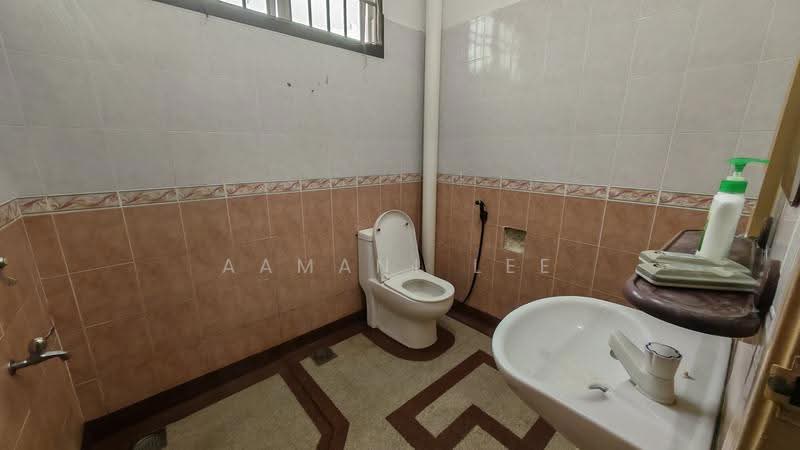 2-storey Terraced House for Rent in Masai (Johor) - Aamani Lee - Bathroom - PropertyGuru.com.my