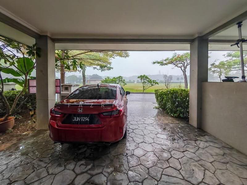 Rumah Teres 2-Tingkat untuk Dijual di Perdana Lakeview East (Cyberjaya) - Fazri Omar - Exterior - PropertyGuru.com.my