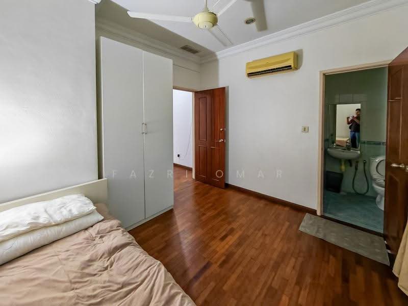 Rumah Teres 2-Tingkat untuk Dijual di Perdana Lakeview East (Cyberjaya) - Fazri Omar - Bedroom - PropertyGuru.com.my