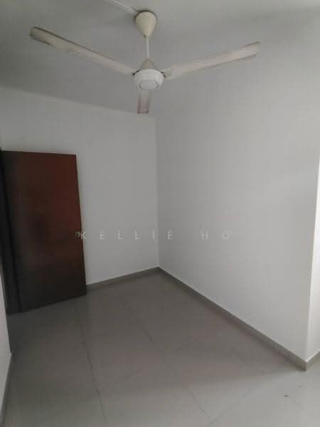 Pangsapuri untuk Dijual di Sri Ros Apartment - Kellie Ho - Interior - PropertyGuru.com.my