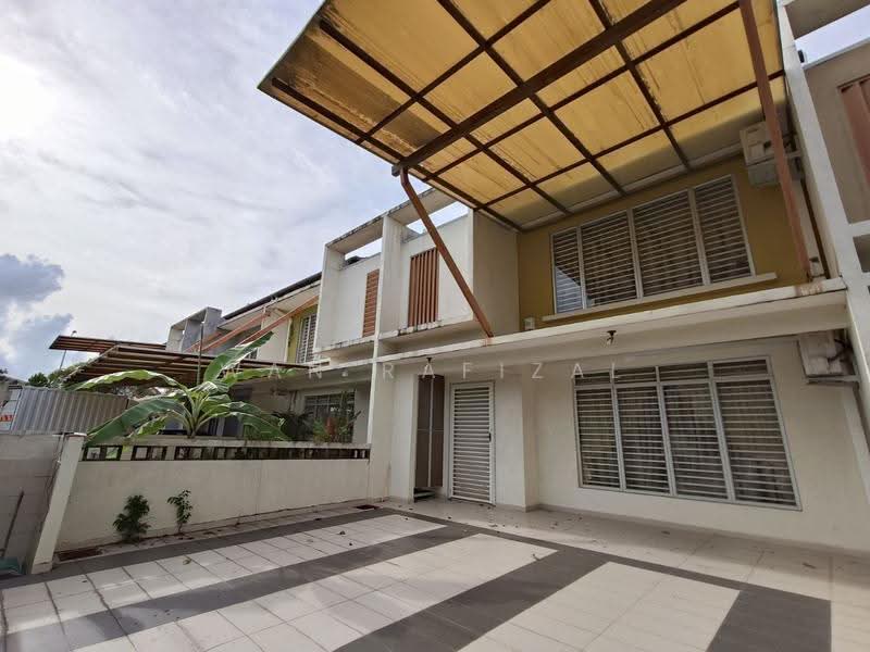 2-storey Terraced House for Sale in Bandar Enstek (Negeri Sembilan) - Wan Rafizal - Exterior - PropertyGuru.com.my