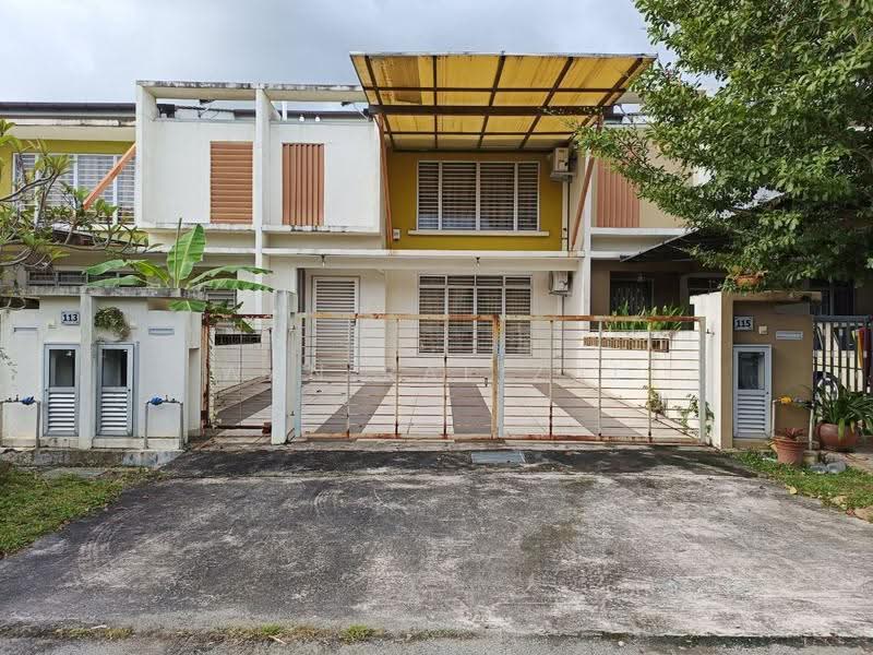 2-storey Terraced House for Sale in Bandar Enstek (Negeri Sembilan) - Wan Rafizal - Exterior - PropertyGuru.com.my