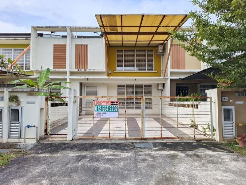 2-storey Terraced House for Sale in Bandar Enstek (Negeri Sembilan) - Wan Rafizal - Exterior - PropertyGuru.com.my
