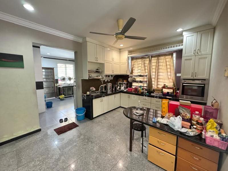 Bungalow House untuk Dijual di Bandar Country Homes (Rawang) - Junior Ong - Kitchen - PropertyGuru.com.my