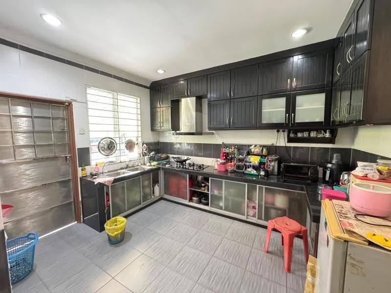 Bungalow House untuk Dijual di Bandar Country Homes (Rawang) - Junior Ong - Kitchen - PropertyGuru.com.my