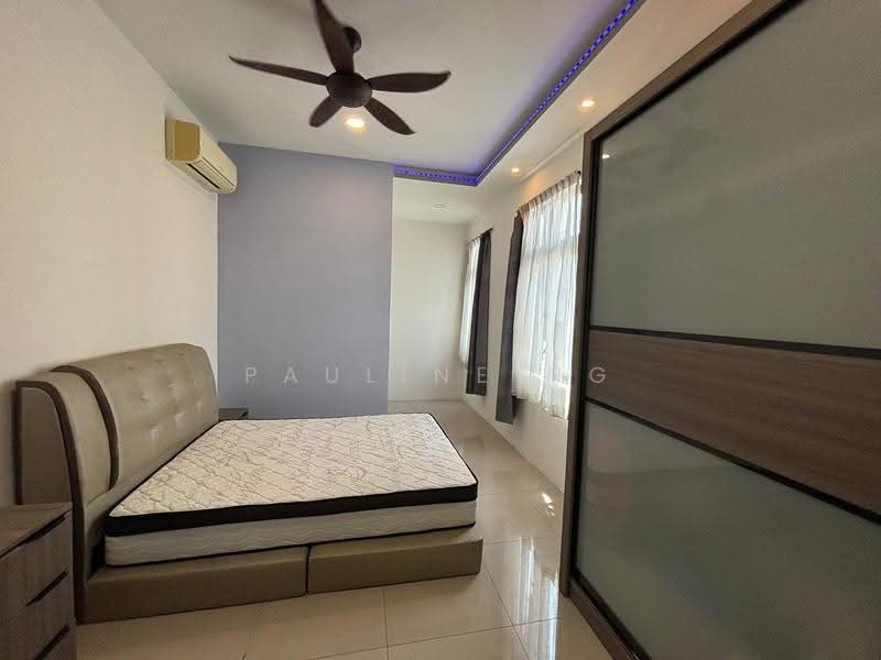 Kediaman Servis untuk Dijual di D'carlton (Residensi Seri Mega) - Pauline Ng - Bedroom - PropertyGuru.com.my