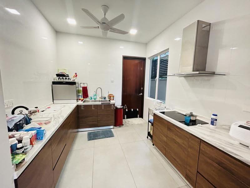 Bungalow House for Sale in Sierramas West (Sungai Buloh) - Celina Koh - PropertyGuru.com.my