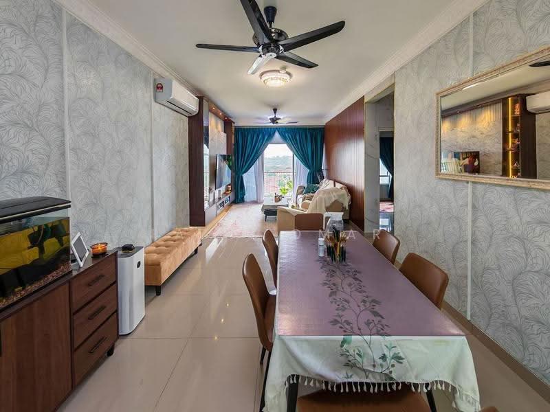 Kondominium untuk Dijual di Pangsapuri Miro - Fazri Omar - Living Room - PropertyGuru.com.my