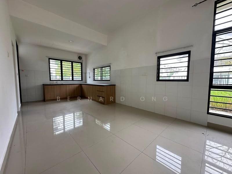 2-storey Terraced House for Sale in M Residence (Rawang) - Bernard Ong - Kitchen - PropertyGuru.com.my