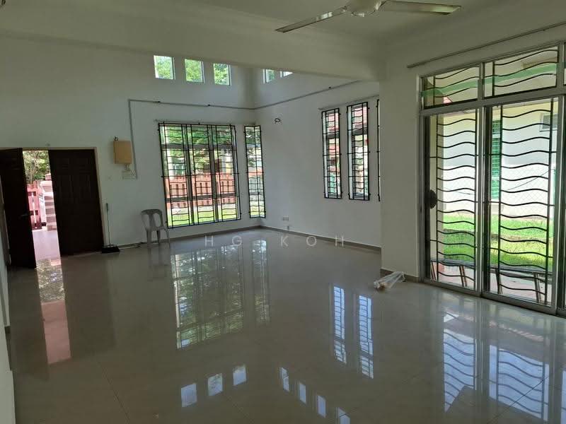 Bungalow House for Rent in Krubong (Melaka) - HG KOH - Living Room - PropertyGuru.com.my