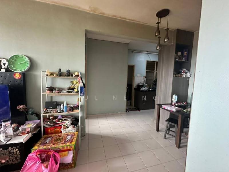 Apartment for Sale at Villa Krystal Apartment - Pauline Ng - Living Room - PropertyGuru.com.my
