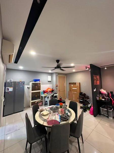 Apartment for Sale at Austin Suites (Permata Austin) - Pauline Ng - Dining Room - PropertyGuru.com.my