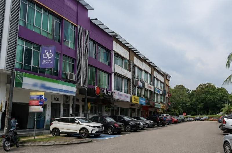 Shop / Office for Sale in Taman Universiti (Skudai) - Karen Heng - Exterior - PropertyGuru.com.my