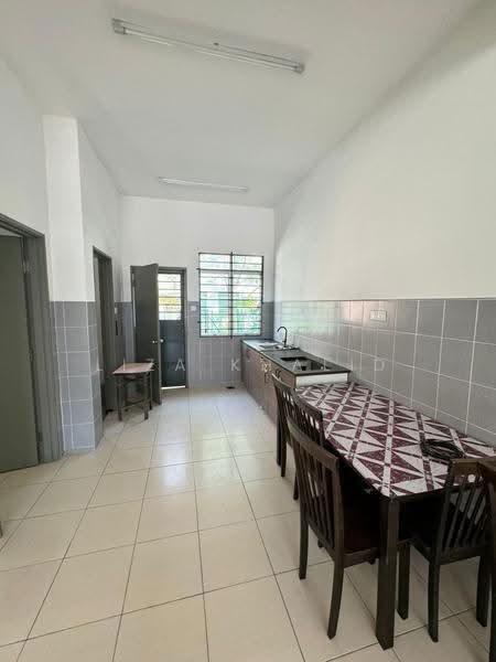 Rumah Teres 2-Tingkat untuk Dijual di Shah Alam (Selangor) - Liza Khalid - PropertyGuru.com.my