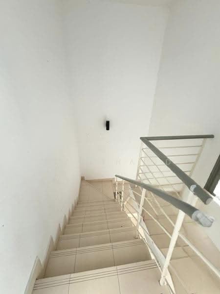 Rumah Teres 2-Tingkat untuk Dijual di Shah Alam (Selangor) - Liza Khalid - PropertyGuru.com.my