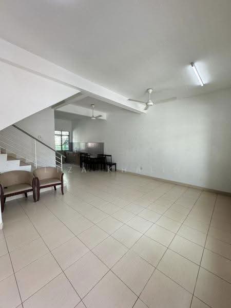 Rumah Teres 2-Tingkat untuk Dijual di Shah Alam (Selangor) - Liza Khalid - PropertyGuru.com.my