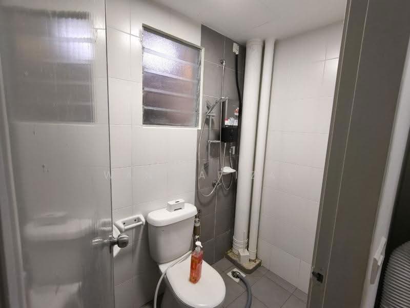 Apartment for Sale at De Kiara - Wan Rafizal - Bathroom - PropertyGuru.com.my