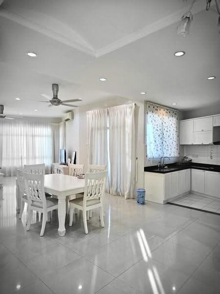 Condominium for Rent at The View Condominium - Alex Lim - Dining Room - PropertyGuru.com.my