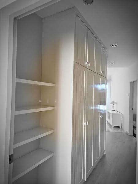 Condominium for Rent at The View Condominium - Alex Lim - Corridor - PropertyGuru.com.my