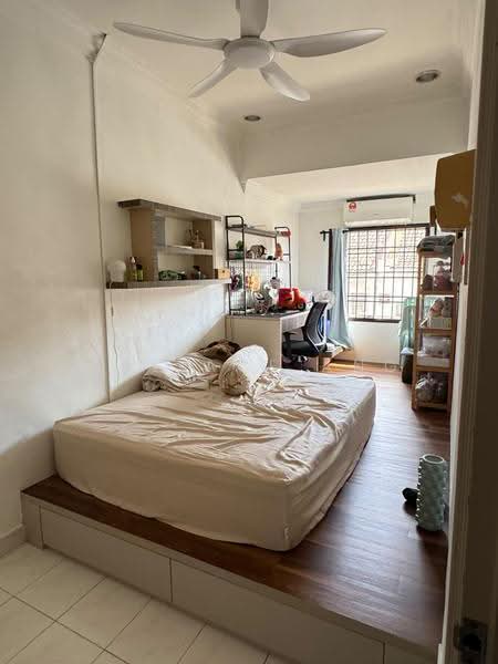 1-storey Terraced House for Sale in Taman Puteri Wangsa (Ulu Tiram) - Wallace Ang - Bedroom - PropertyGuru.com.my