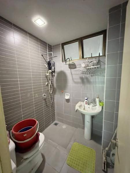 Service Residence for Sale at Palazio - Pauline Ng - Bathroom - PropertyGuru.com.my