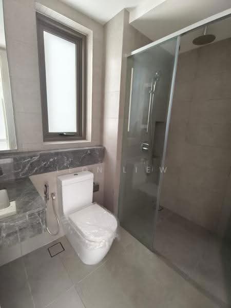 Kondominium untuk Dijual di Park Place - Leon Liew - Bathroom - PropertyGuru.com.my