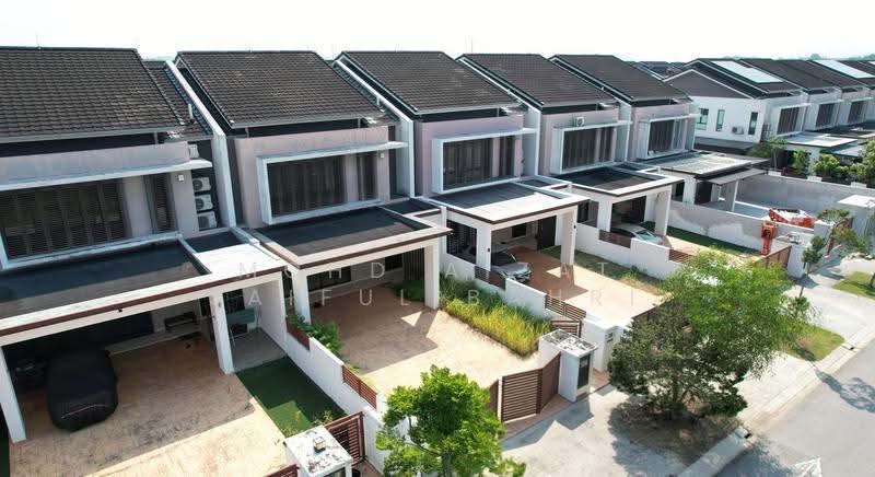 Rumah Teres 2-Tingkat untuk Dijual di Elmina (Shah Alam) - Mohd Aizat Saiful Bahri - Exterior - PropertyGuru.com.my