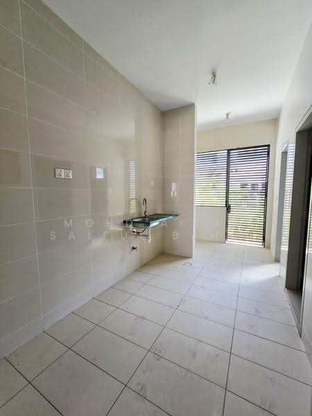Rumah Teres 2-Tingkat untuk Dijual di Elmina (Shah Alam) - Mohd Aizat Saiful Bahri - Kitchen - PropertyGuru.com.my