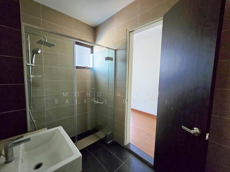Rumah Teres 2-Tingkat untuk Dijual di Elmina (Shah Alam) - Mohd Aizat Saiful Bahri - Bathroom - PropertyGuru.com.my