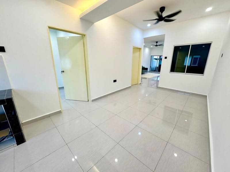 1-storey Terraced House for Sale in Taman Malim Jaya (Bachang) - Tim Piong - Living Room - PropertyGuru.com.my