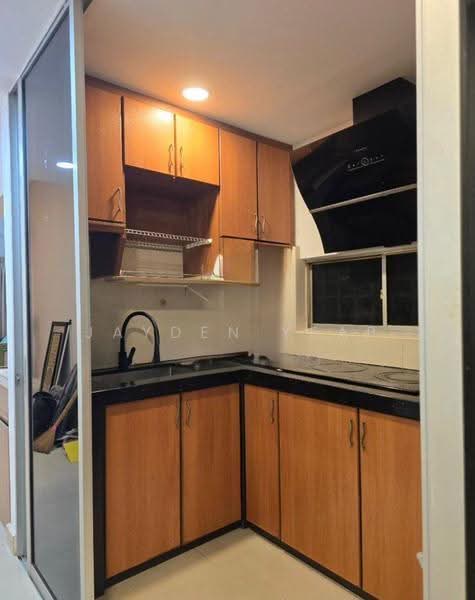 Apartment for Rent at Indah Kota Apartment - Jayden Yeap - Kitchen - PropertyGuru.com.my