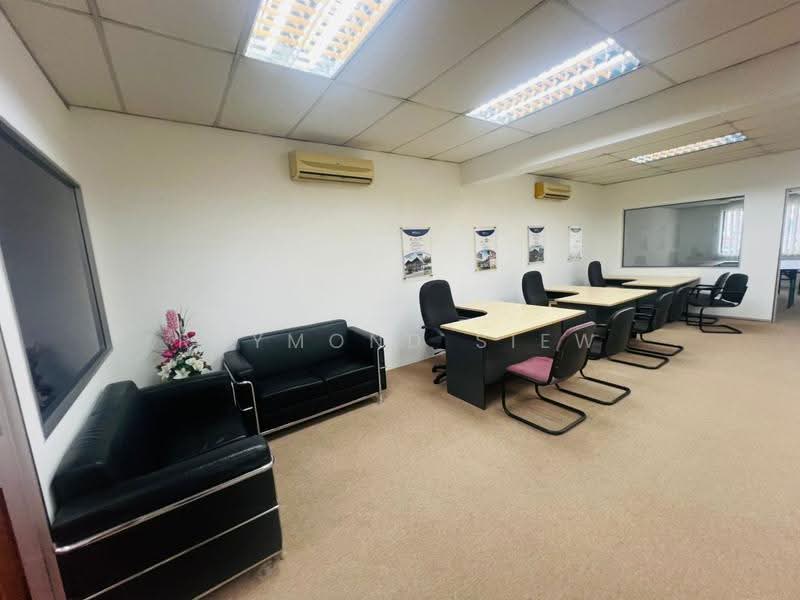 Office for Rent in Kuchai Lama (Kuala Lumpur) - Raymond Siew - Interior - PropertyGuru.com.my