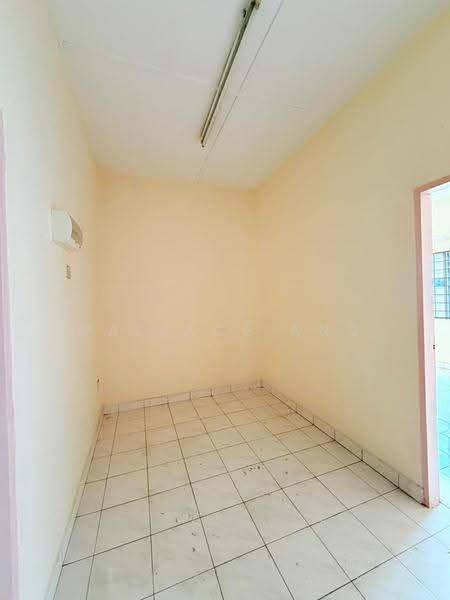 Rumah Teres 2-Tingkat untuk Dijual di Bandar Selesa Jaya (Skudai) - Wallace Ang - Interior - PropertyGuru.com.my