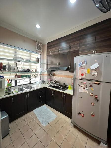 Townhouse for Sale in Bandar Sri Damansara (Selangor) - Ken Lai - Kitchen - PropertyGuru.com.my
