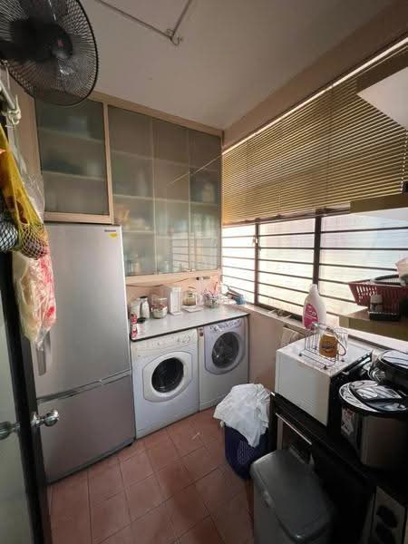 Townhouse for Sale in Bandar Sri Damansara (Selangor) - Ken Lai - Kitchen - PropertyGuru.com.my