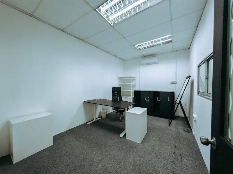 Office for Rent in Taman Bayu Perdana (Klang) - Stephanie Quek - Interior - PropertyGuru.com.my