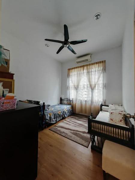 Rumah Berkembar untuk Dijual di Taman Andaman Ukay (Ulu Kelang) - Abid Sabarudin - Bedroom - PropertyGuru.com.my