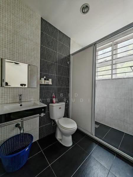 Rumah Berkembar untuk Dijual di Taman Andaman Ukay (Ulu Kelang) - Abid Sabarudin - Bathroom - PropertyGuru.com.my