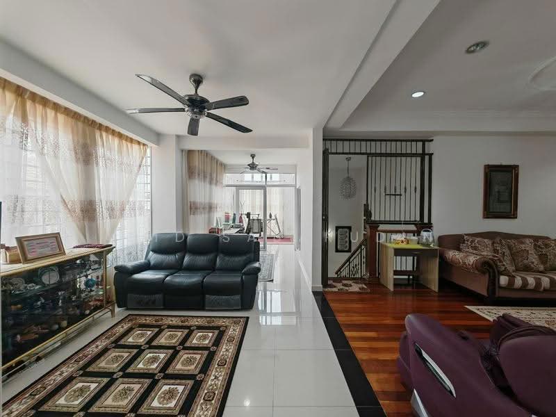 Rumah Berkembar untuk Dijual di Taman Andaman Ukay (Ulu Kelang) - Abid Sabarudin - Living Room - PropertyGuru.com.my