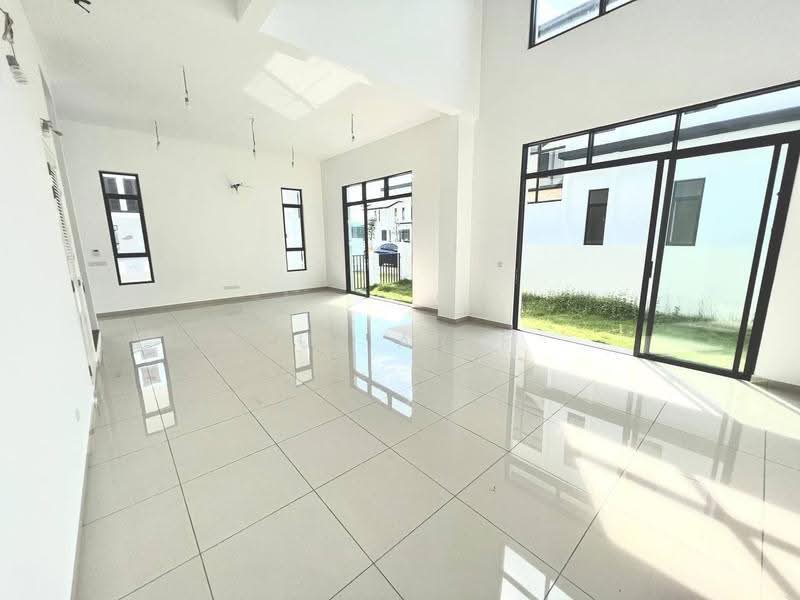 Bungalow House untuk Dijual di Kuala Selangor (Selangor) - Zul Arif - Living Room - PropertyGuru.com.my