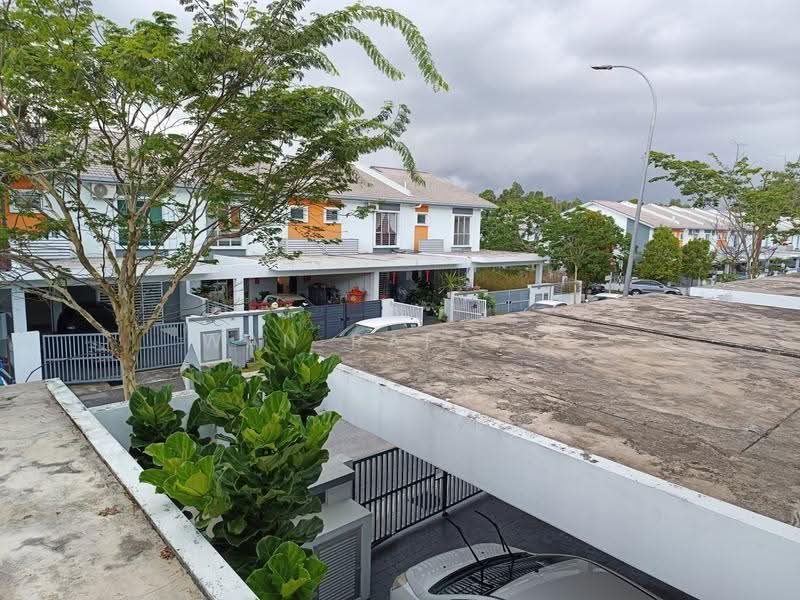 2-storey Terraced House for Sale in Semenyih (Selangor) - Wan Rafizal - Exterior - PropertyGuru.com.my